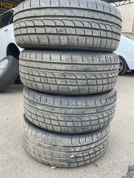 Продам летнию резину 215/55/17