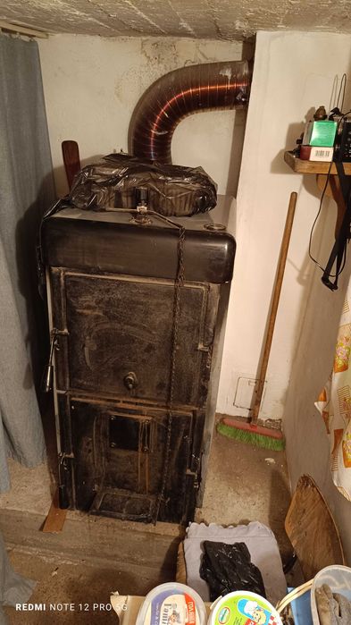 Чугунен котел  на дърва и въглища