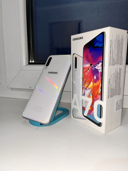 Продам samsung A70  или обменяю придлогайте