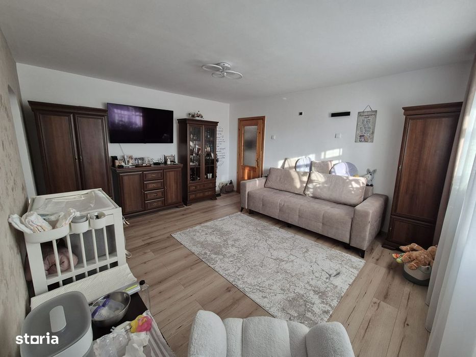 Apartament 3 camere, Brazda, renovat, mobilat — fotografia 1
