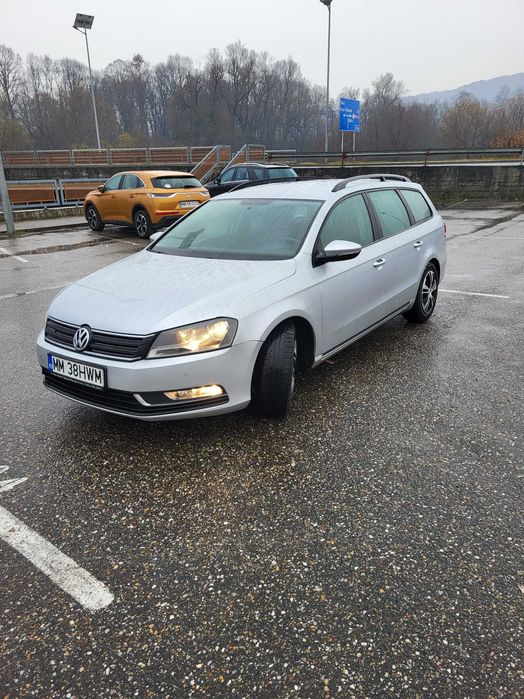 VW Passat break argintiu metalizat
