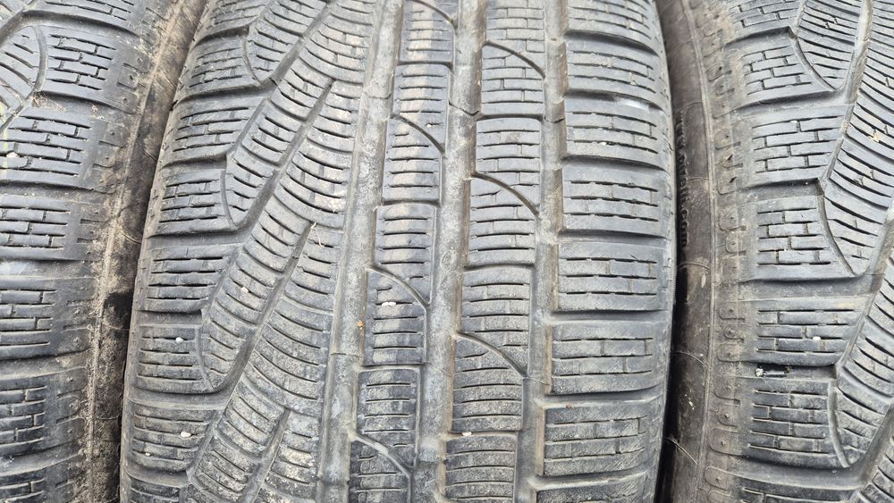 245 45 18 4бр зимни гуми пирели дот 14 6мм граифер без лепенки ипукнат