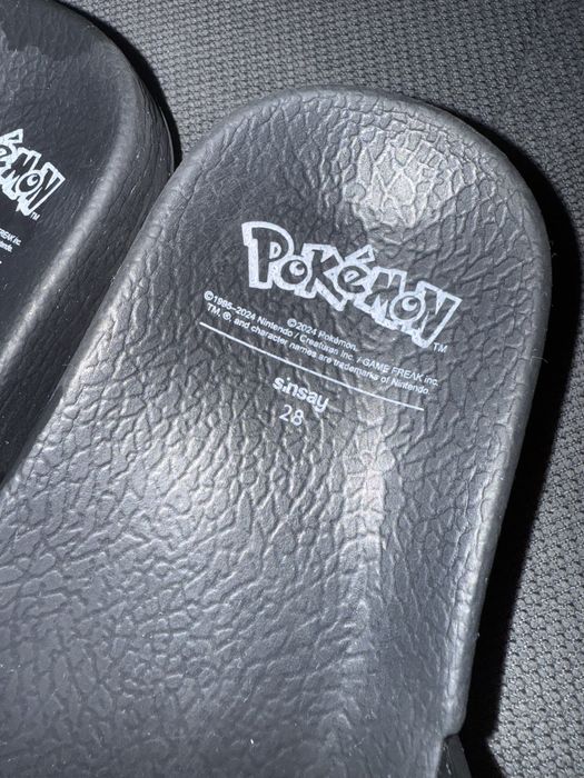 Papuci pikachu  copii 28