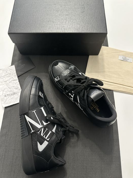 Pantofi Valentino