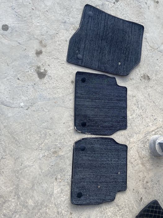 Полик сатылады 15 000тг