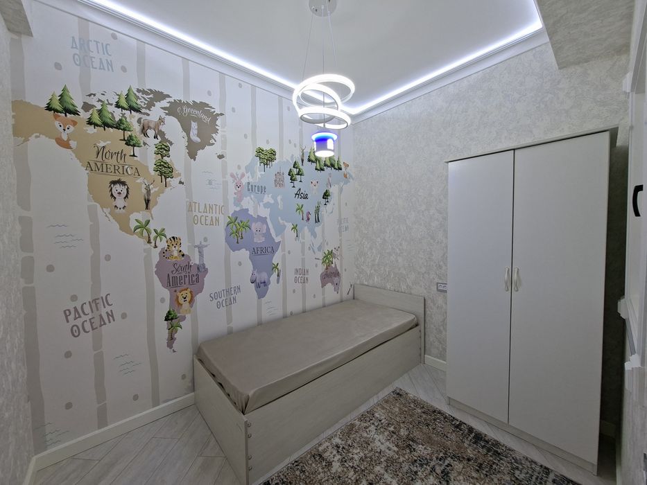 3шка на районе Вокзала Чёрный парк