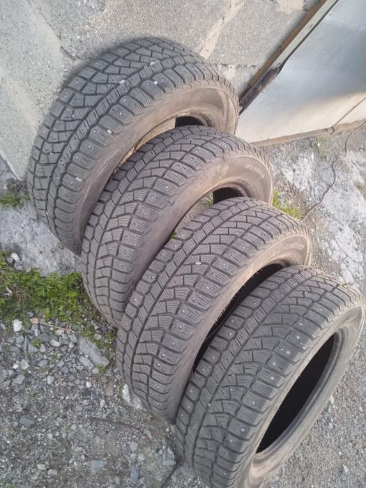 Продам зимние шины