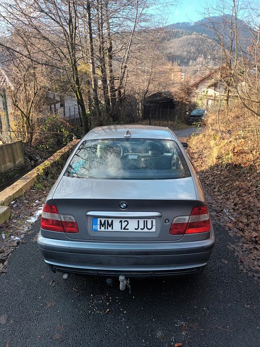 Bmw 318d vand detali in privat