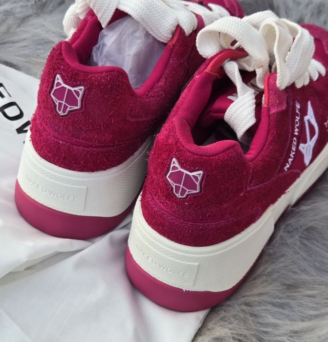 Naked Wolf оригинални дамски сникърси естествена кожа велур нови