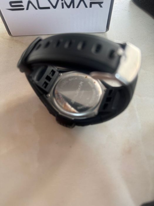 Часовник за гмуркане салвимар компютър