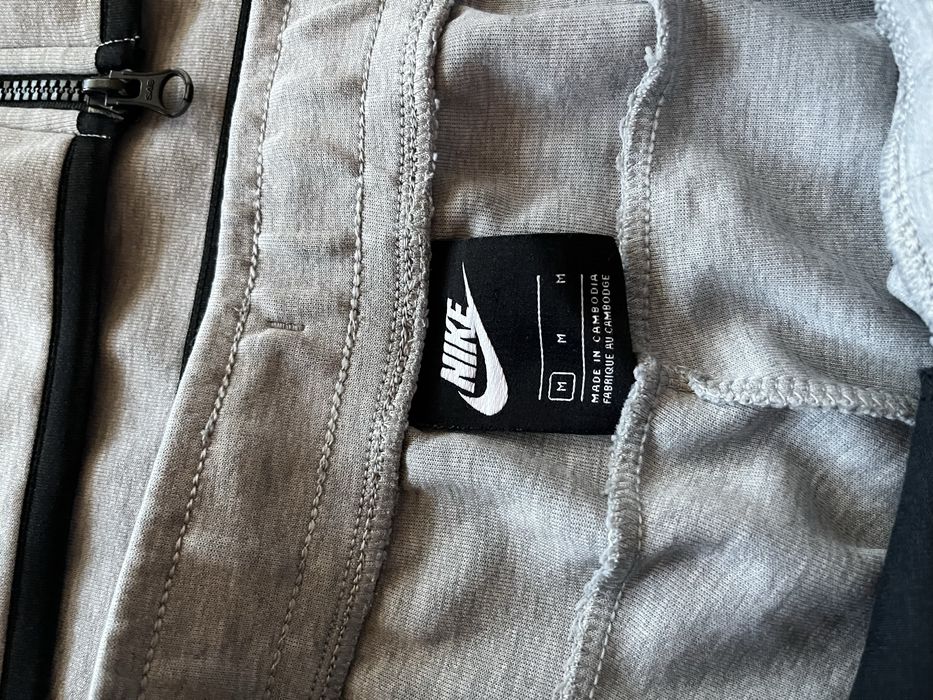 Nike tech gri old season