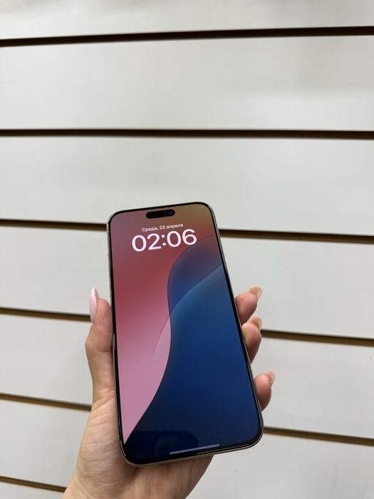 Продаю 15 PRO MAX 256GB