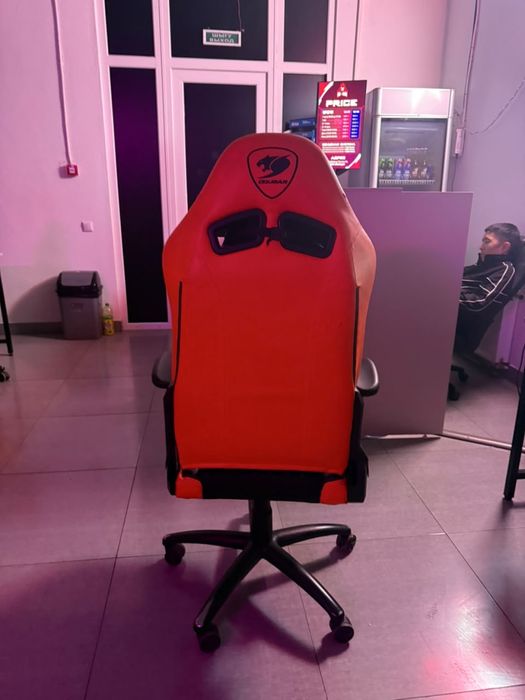 Игровые компьютерные кресло