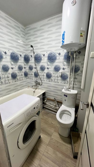 1 комнатная с мебелью и техникой на Октябре