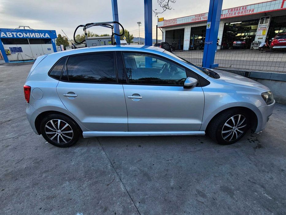 Продавам volkswagen polo