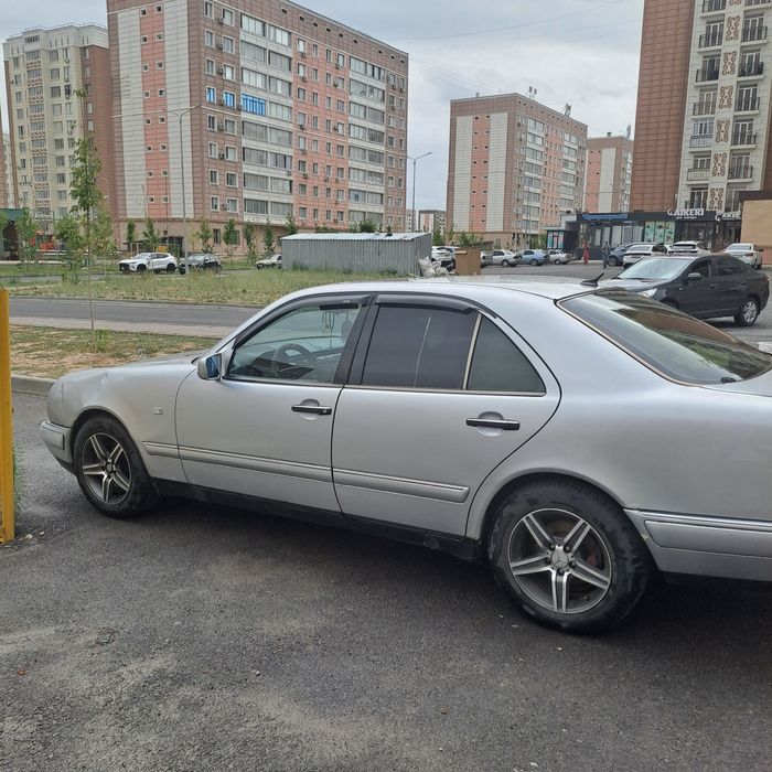 Мерседец бенц е230