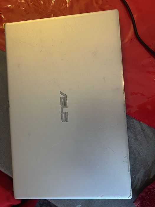 Продам ноутбук Asus vivobook 14