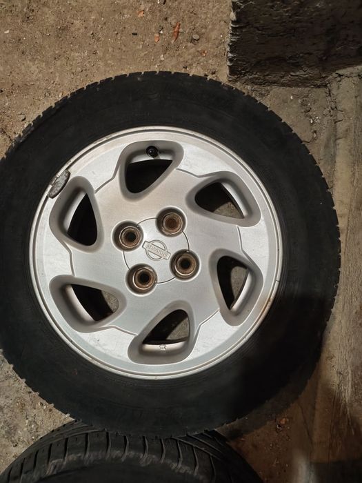 Алуминиеви джанти 14 цола 4по100 оригинални нисан