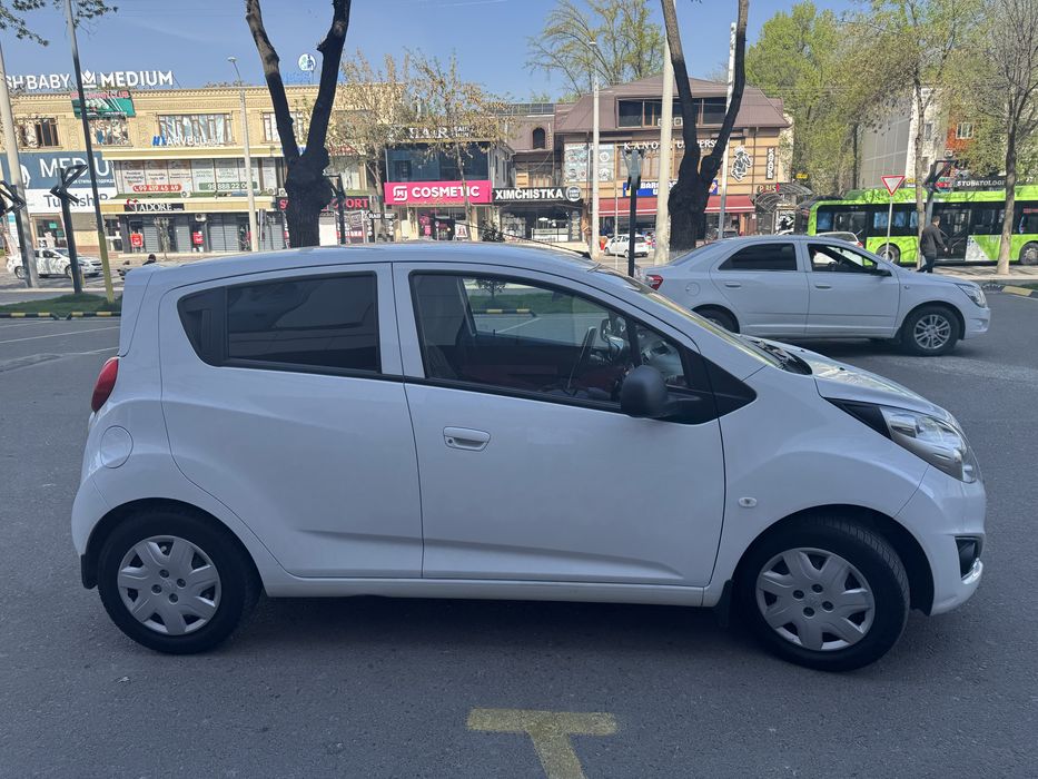 Spark 2020 yil 115 000 min prabeg