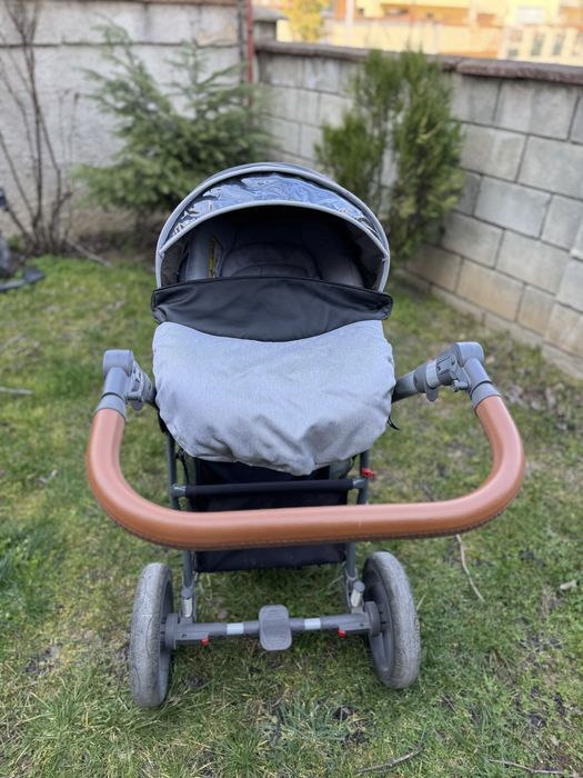 Бебешка количка BabyActive Mommy