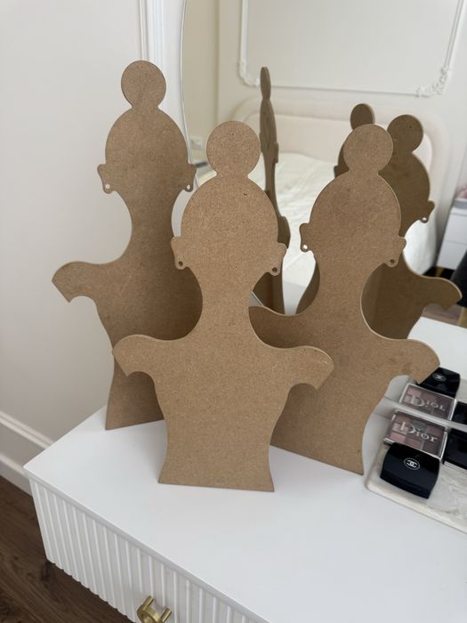 Подставка для украшении