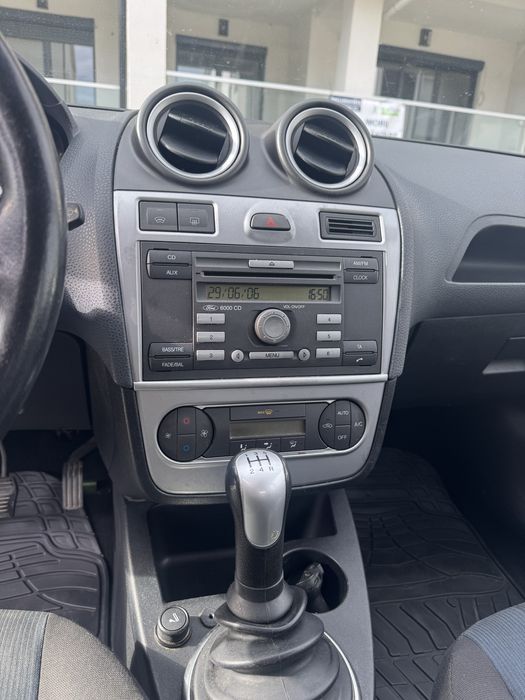 FORD Fiesta 2006 — imagine 5