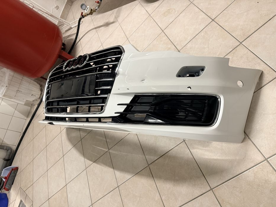 Bara fata  far xenon spoiler grila radiator a6 c7 facelift Audi
