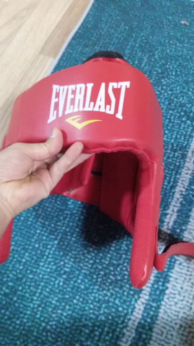 Продам шлем для бокса