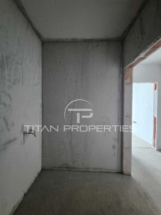 Двустаен апартамент в Коматево