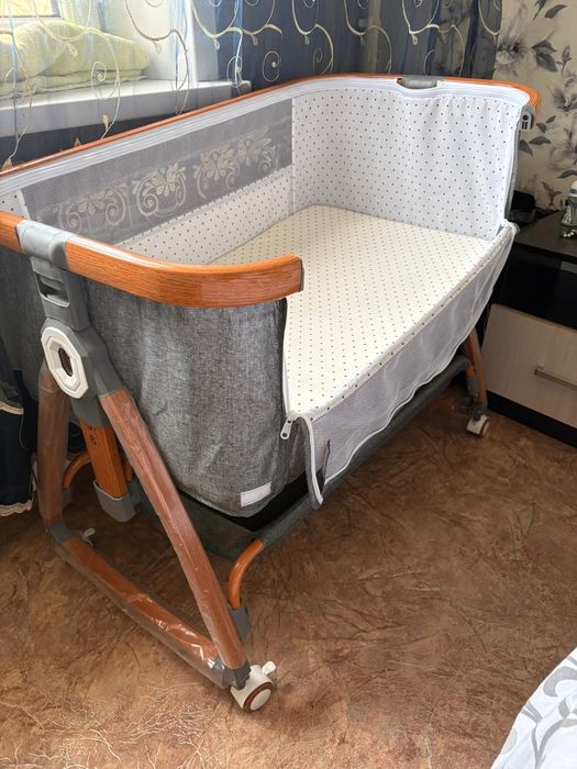 Продается детская кроватка