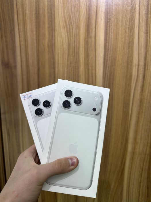 Iphone 17 pro max silver 256 gb 1-sim, sim e-sim