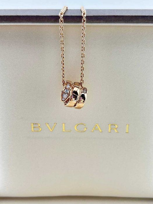 Колье Bvlgari Serpenti
