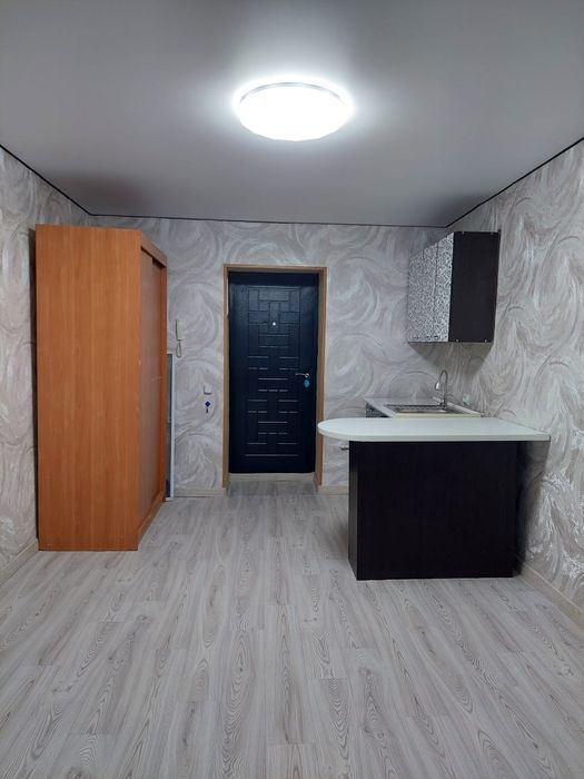 Продам комнату район маг. Изюминка