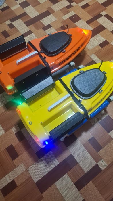 Прикормочный кораблик mergen