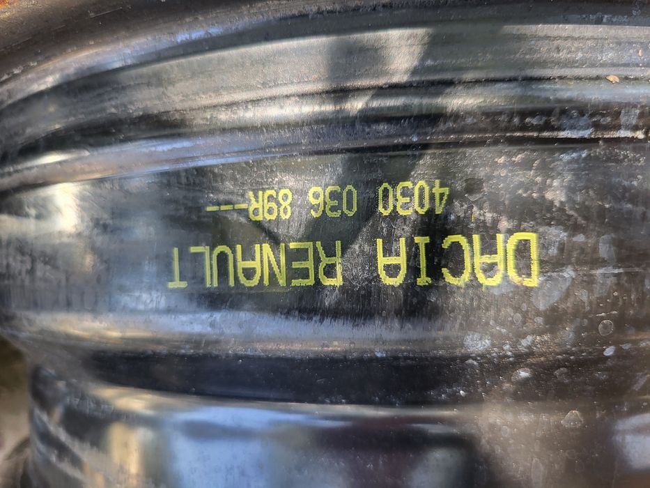 Set jante oțel 15" originale Renault Clio-Dacia  cu senzori de presiun