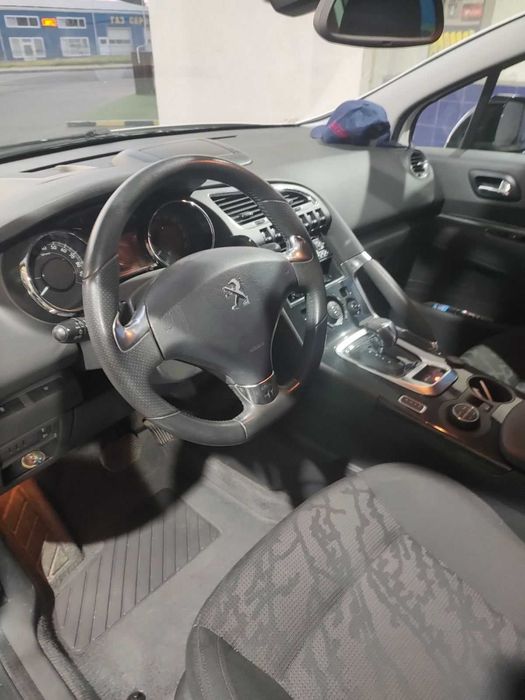 Peugeot 3008 HYBRID