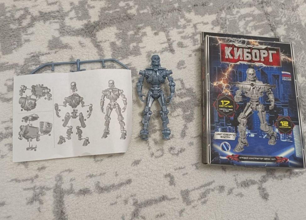 Робот новый игрушка