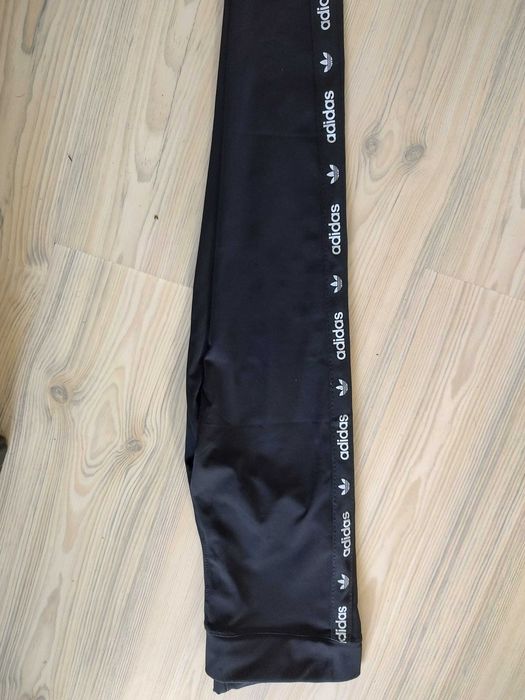 Adidas нов клин еластичен