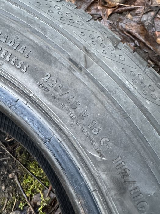 Гуми за бус 225/65/16c Continental