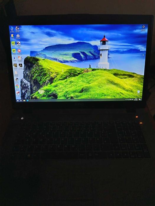 Лаптоп Clevo XMG 17.3