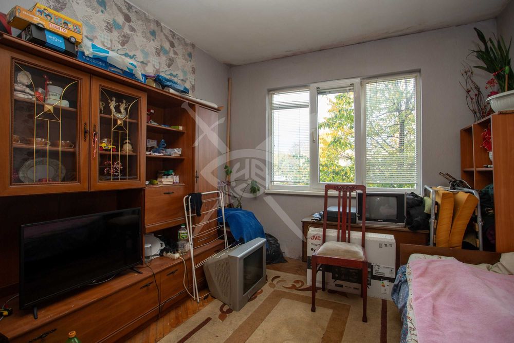 Продава се Двустаен апартамент в София, Толстой - 65 кв.м за 1462 €/кв.м - Снимка #4