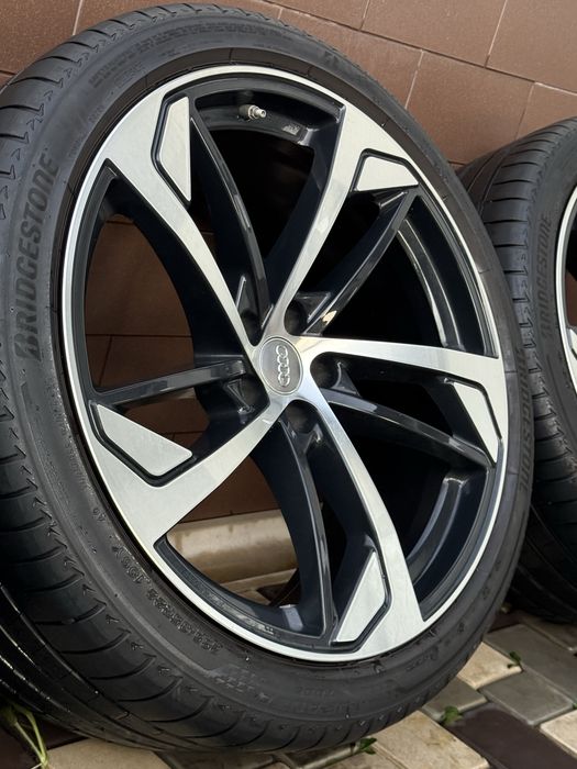 R22 от Audi q7 Ауди