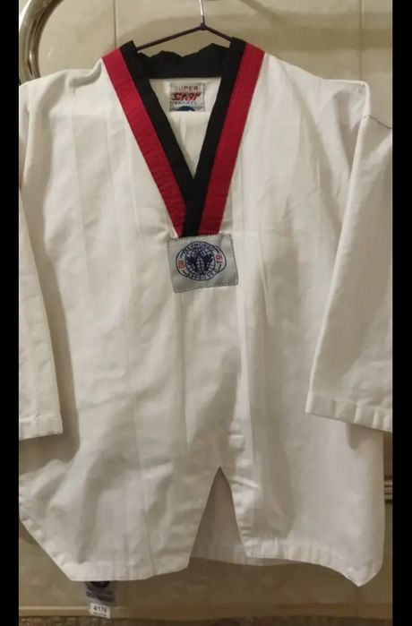 Кимоно (таэквондо)