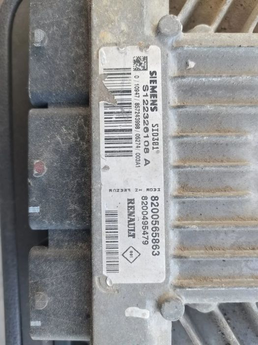 ECU Calculator motor Renault Megane 1.5 dci 8200565863 S122326108A SID301