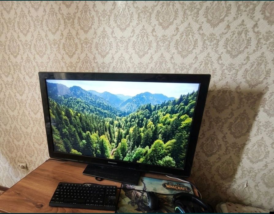 телевизор Panasonic 42 дюйма (106 см),
