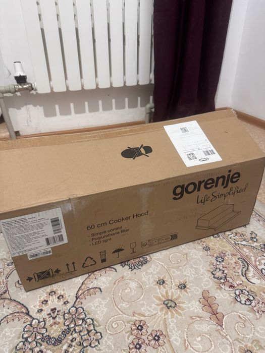 Вытяжка до кухни новая