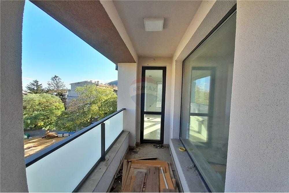 Продава се Многостаен апартамент в Шумен, Математическа гимназия - 141 кв.м за 1412 €/кв.м - Снимка #7