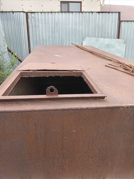 Емкость 3-куб,железный