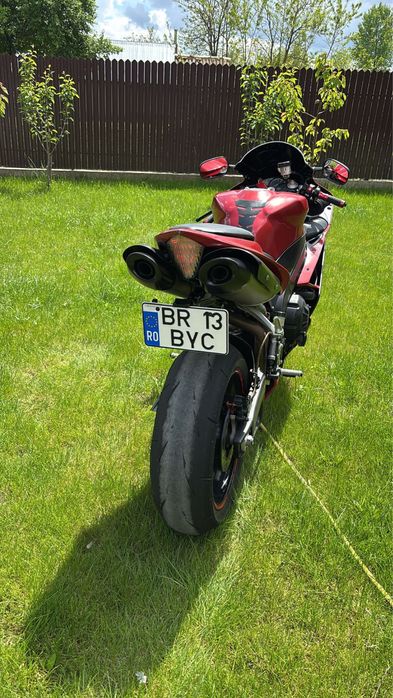 yamaha r1  rn19 2007