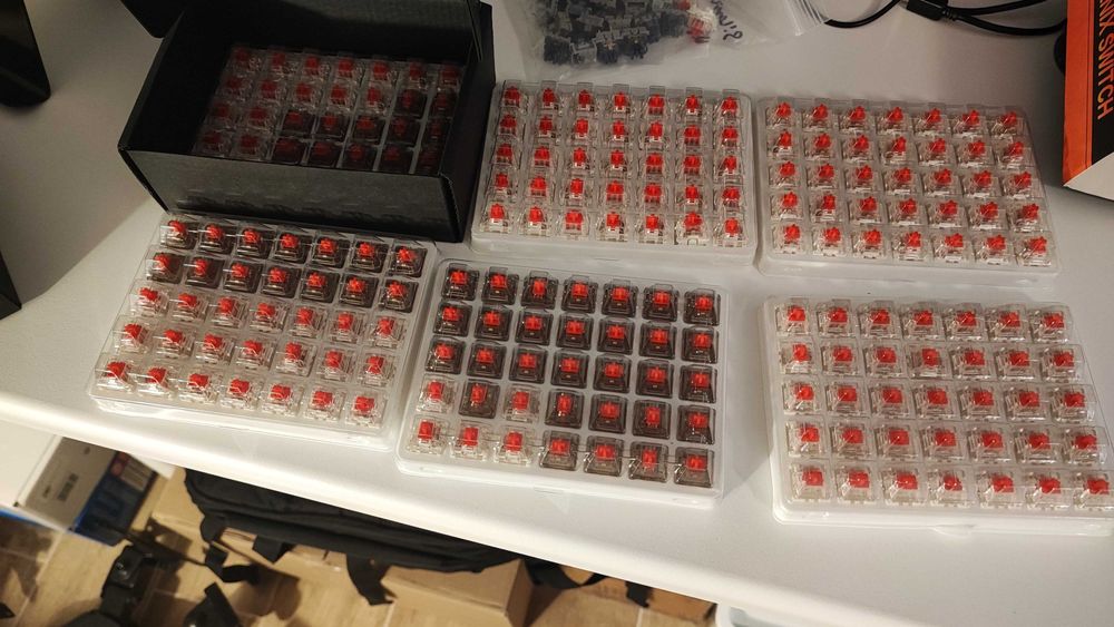 Linear Red Switches (over 200 pcs)